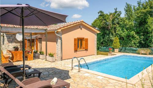 One-Bedroom Holiday Home