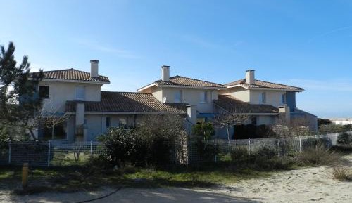 Villa with Garden View