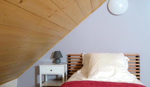 Triple Room with Shared Bathroom