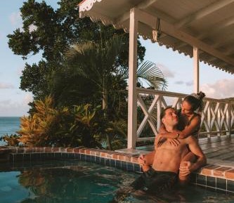 Private Ocean View Cottage with Plunge Pool (King bed)