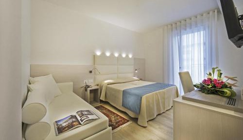 Triple Room with Balcony