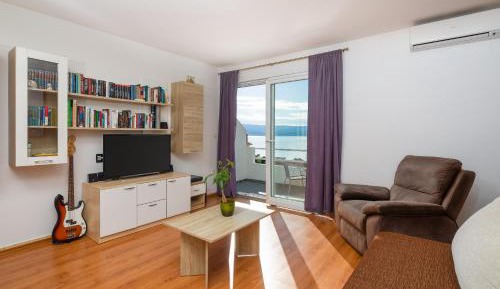 Apartment with Sea View