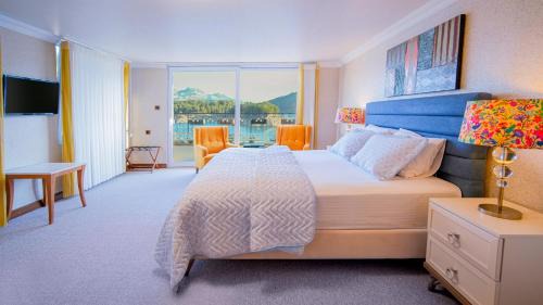 Deluxe Double Room with Extra Bed