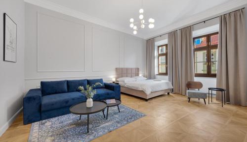 Deluxe Apartment 209