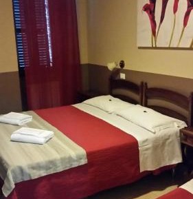 Basic Triple Room