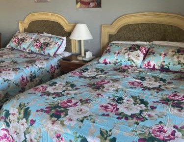 Deluxe Queen Room with Two Queen Beds