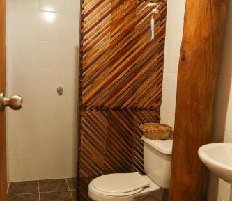 Deluxe Room (2 Adults + 1 Child)