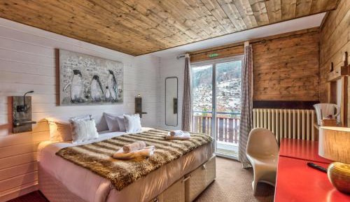 Family Room (2 Adults + 2 Children) - Free Breakfast