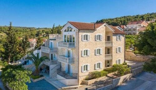 Apartment with Sea View