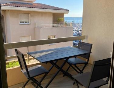 Studio with Sea View