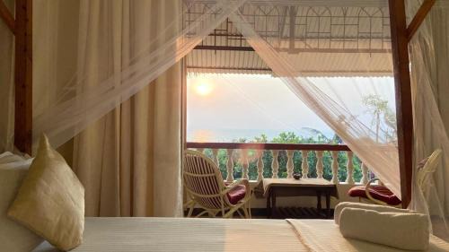 Queen Room with Sea View