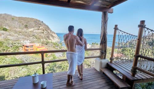 Deluxe Bungalow with Sea View