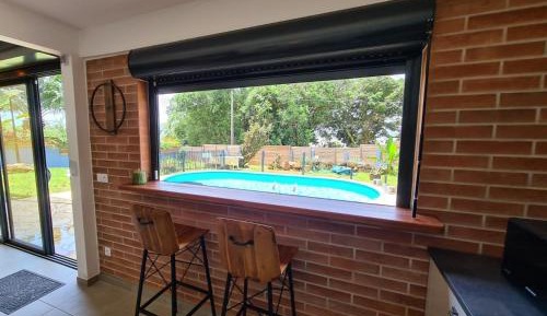 Apartment with Pool View 