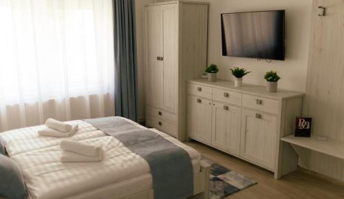 Deluxe Double Room with Shower
