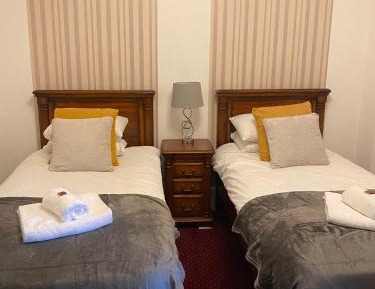 Small Twin Room