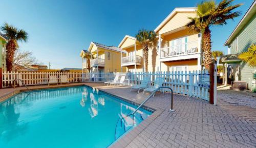 Two Bedroom Holiday Home