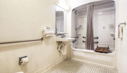 Quadruple Room - Disability Access