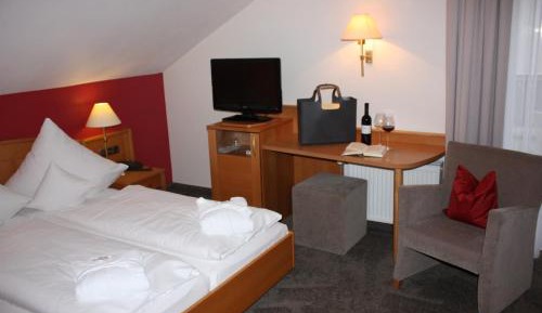 Basic Double Room