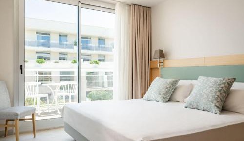 Family Room with Garden View (3 Adults + 1 child)