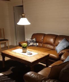 Cottage (4 Adults)