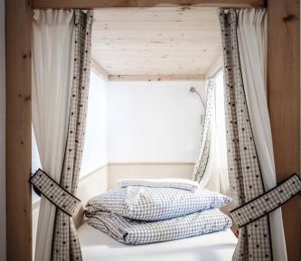 Room No.6