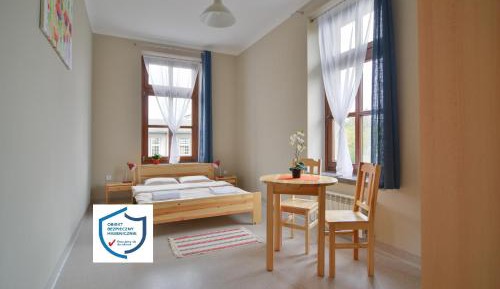 Twin Room with Private Bathroom