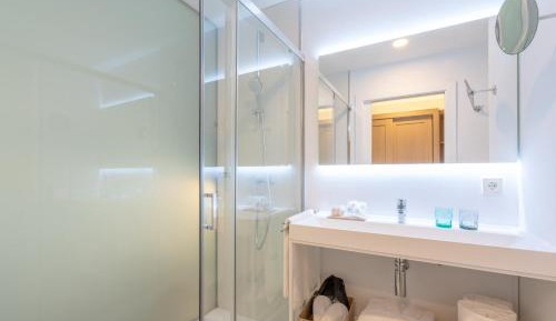 Superior Double or Twin Room with City View