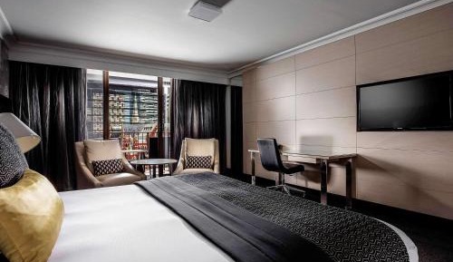 Deluxe King Room with Balcony