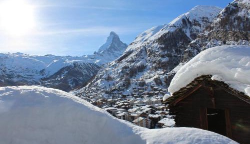 One-Bedroom Chalet with Patio