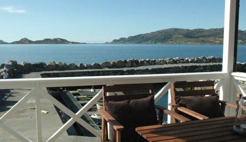 Three-Bedroom Holiday Home 