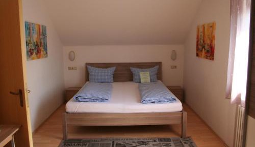 Double or Twin Room with Shower