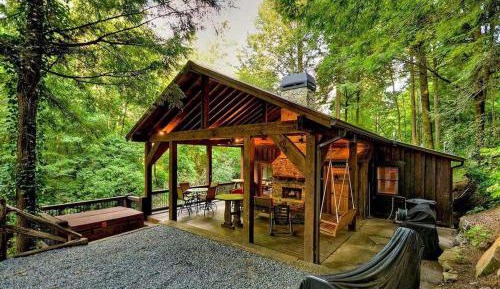 Two-Bedroom Holiday Home