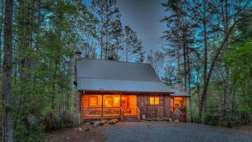 Three-Bedroom Holiday Home 