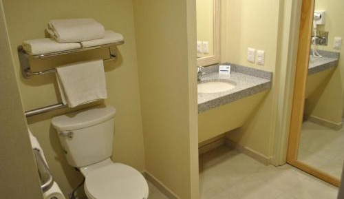 Standard Room - Non-Smoking