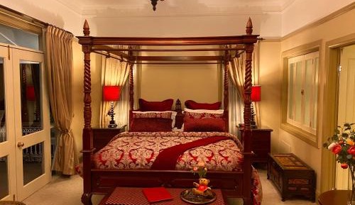 King Suite with Spa Bath