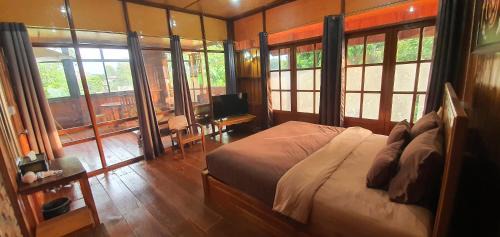 Junior Suite with Terrace