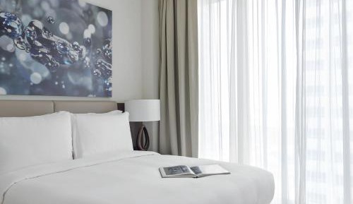 Deluxe One Bedroom Suite with Balcony