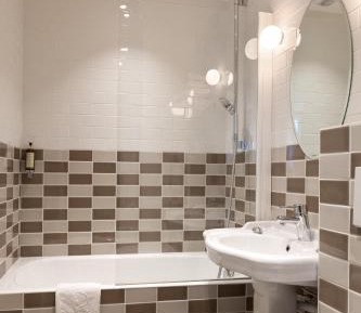 Deluxe Room with Panoramic City View with terrace