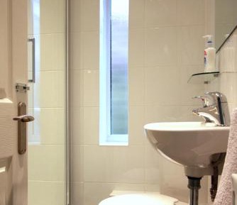 Single Room with Shared Bathroom