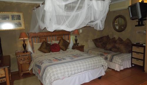 Triple Room ( Wheelchair friendly)