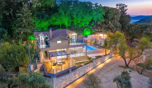 Villa with Sea View
