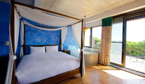 Double Room with Balcony and Sea View