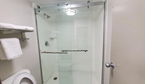 Double Room with Two Double Beds - Non-Smoking