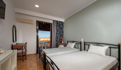 Twin Room with Balcony