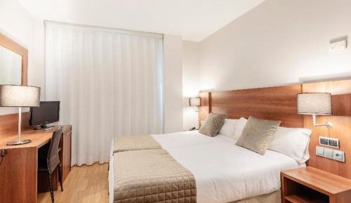 Twin Room with Balcony