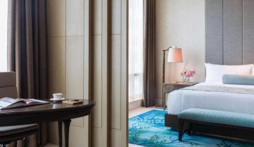 Raffles King Room