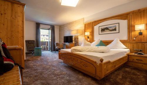 Junior Suite with Balcony