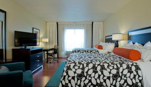 Premium Queen Room with Two Queen Beds