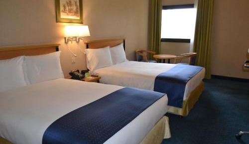 Standard Twin Room with Garden View