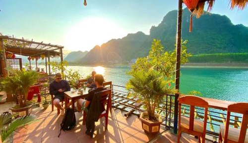 Double Room with Mountain View